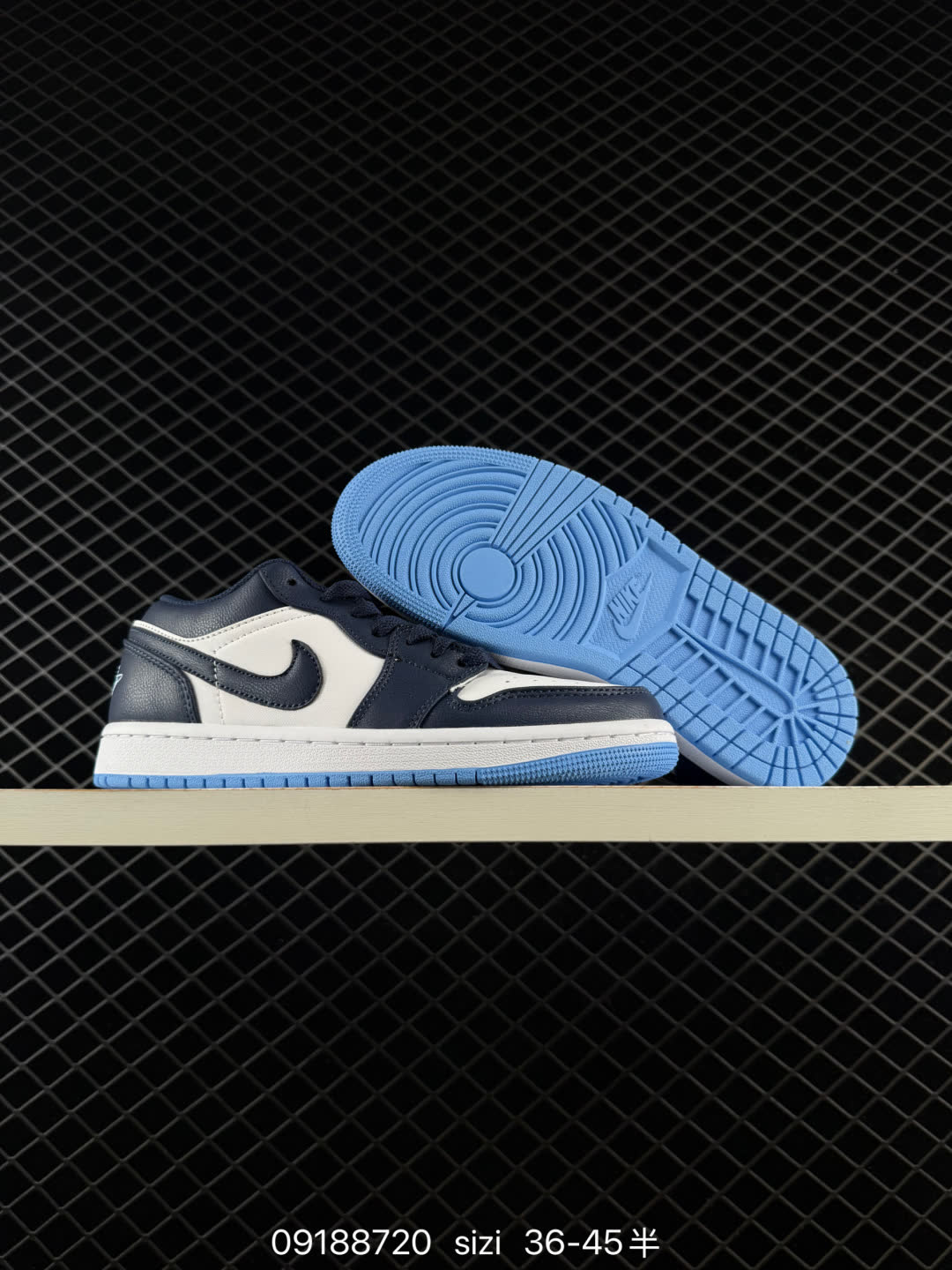 Nike Air Jordan 1 Low-553558-404